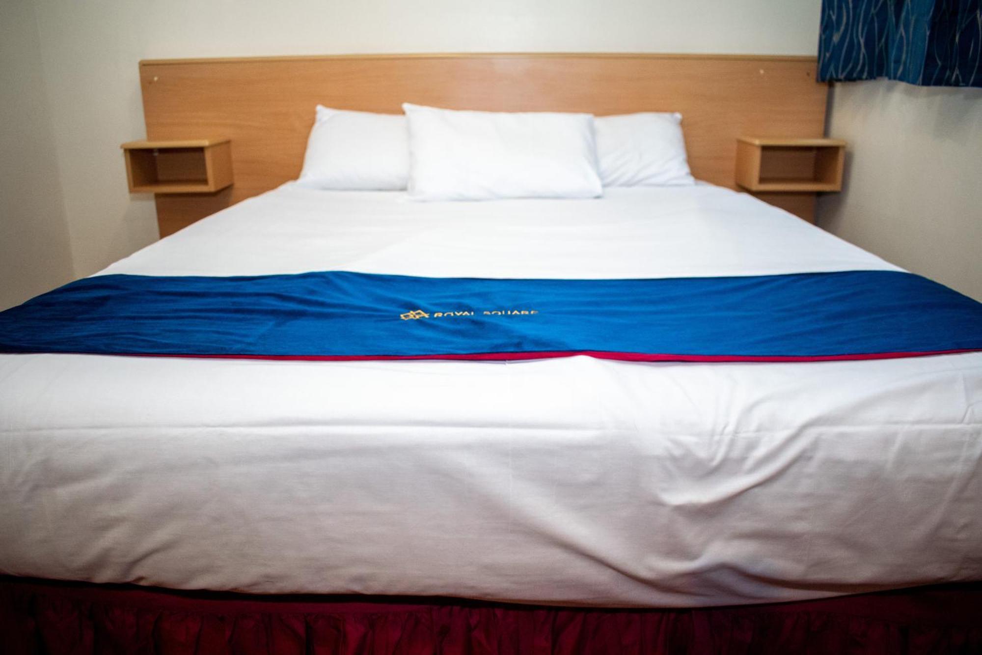 Royal Square Hotel - Nec & Birmingham Airport Marston Green Esterno foto